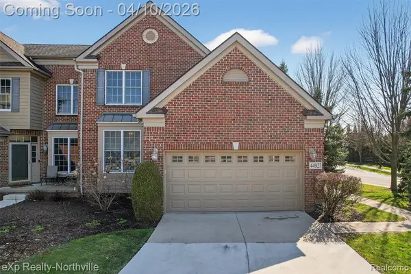 44927 Broadmoor, Northville, MI 48168