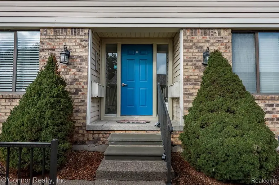 1700 River #10, Marysville, MI 48040 - #2