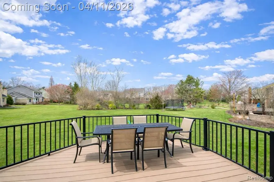 22668 Foxmoor, Novi, MI 48374 - #2