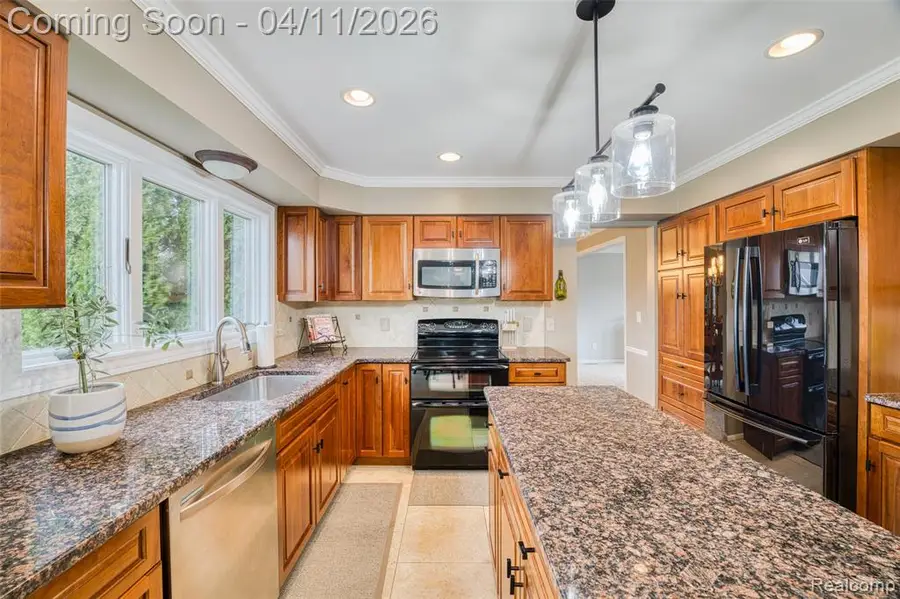 22668 Foxmoor, Novi, MI 48374 - #3