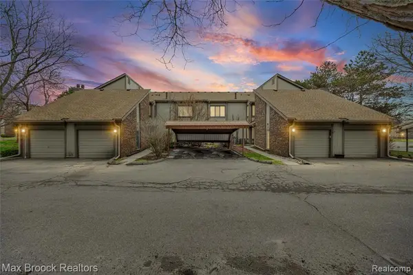 7443 Brynmawr, West Bloomfield, MI 