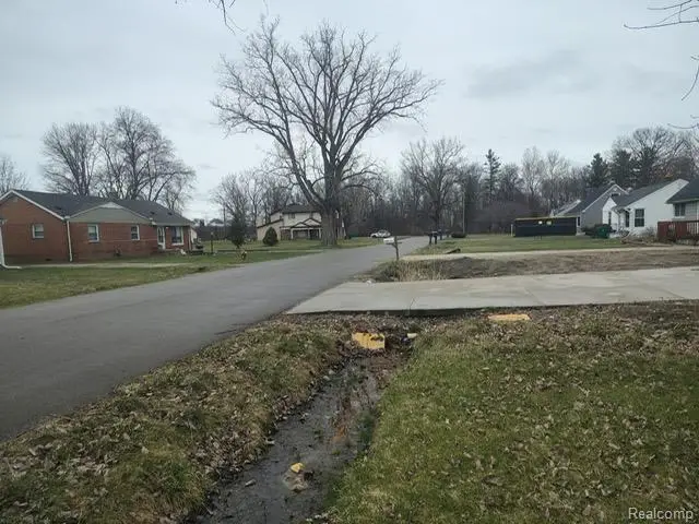 6299 Hunt, Romulus, MI  - #2