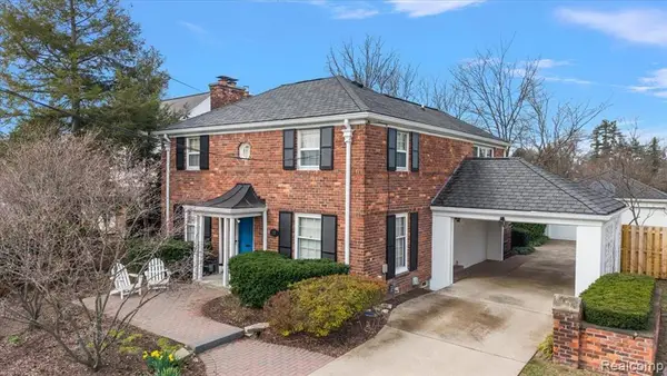 270 Pleasant, Birmingham, MI 48009