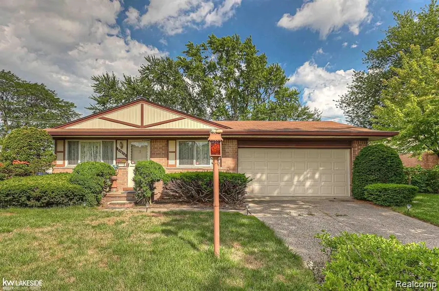 25810 Virginia, Warren, MI 48091 - #2