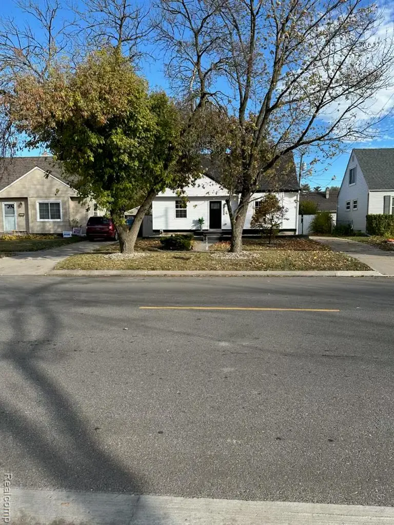 25216 Hayes, Roseville, MI 48066 - #2