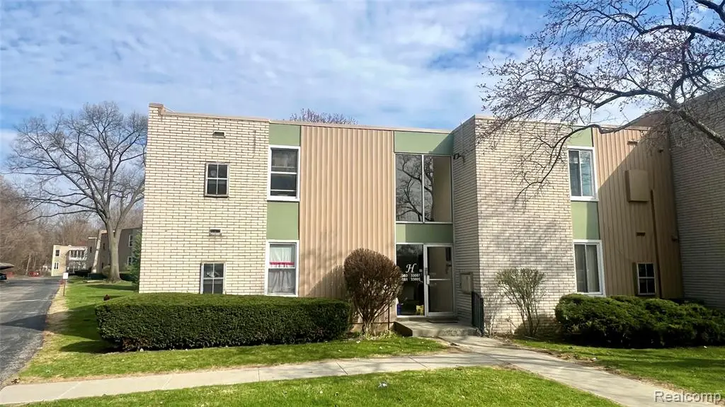 33007 Fargo, Livonia, MI 48152 - #1