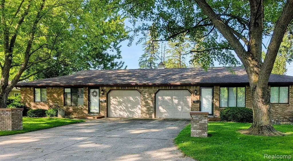 225 Charles, Saint Charles, MI 48655 - #1