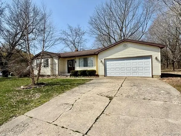 2329 Morrish, Flushing, MI 48433
