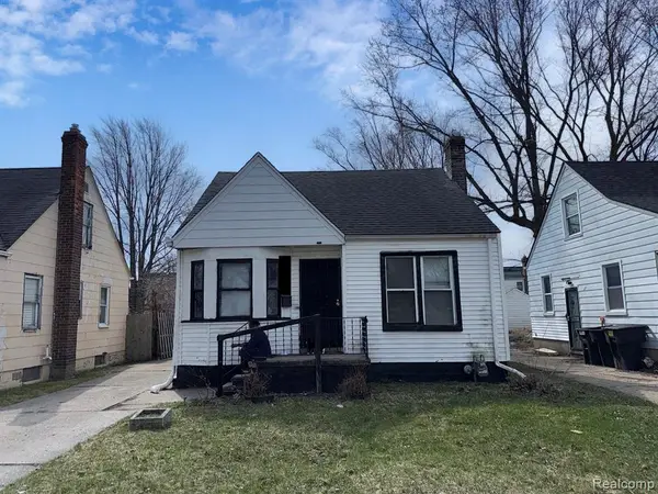 15650 Maddelein, Detroit, MI 48205