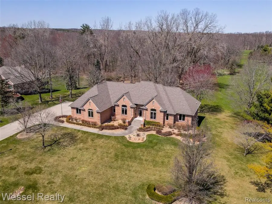 9805 Cranbrook, Romeo, MI 48065 - #2