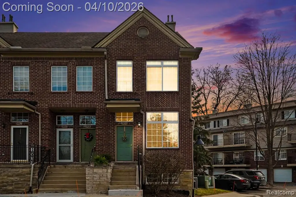 1456 Silverbrook Ridge, Walled Lake, MI 48390 - #1