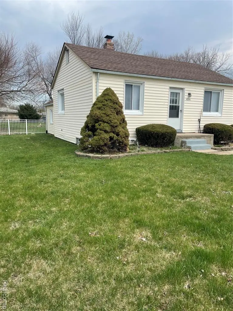 18391 Masonic, Fraser, MI 48026 - #1