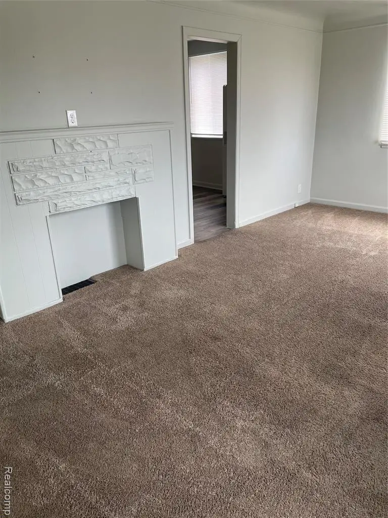 18391 Masonic, Fraser, MI 48026 - #2