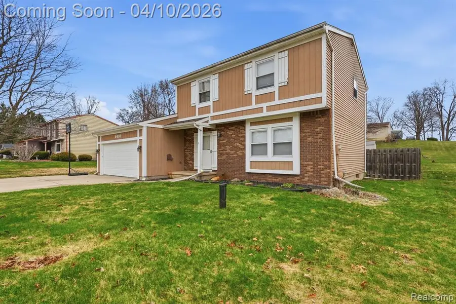 6470 Cheshire, Dimondale, MI 48821 - #2