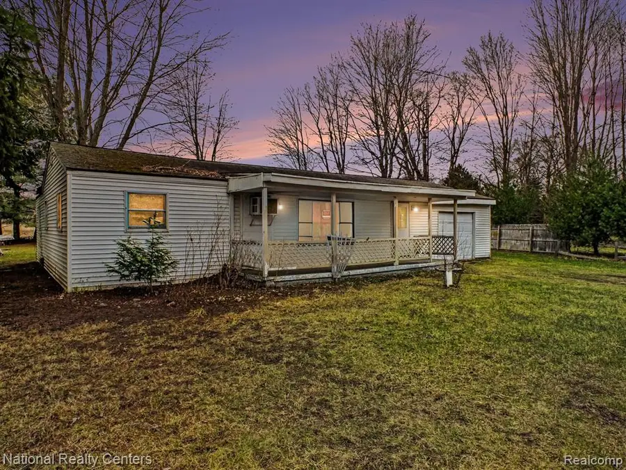 14243 Seymour, Montrose, MI 48457 - #2