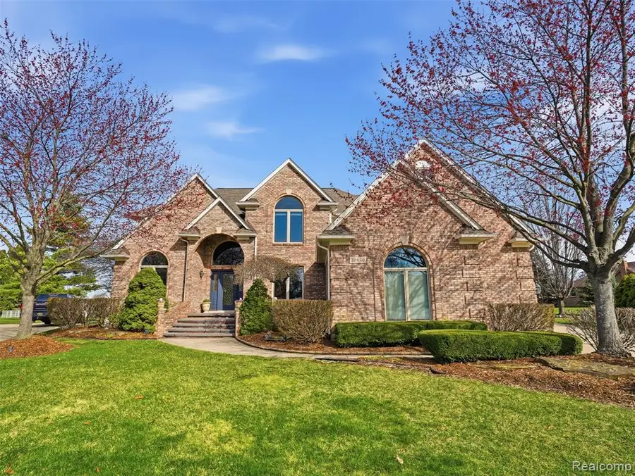 39440 Vassar, Sterling Heights, MI 48313 - #2