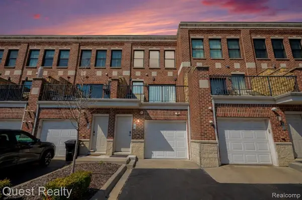 218 Mill, Rochester, MI 48307