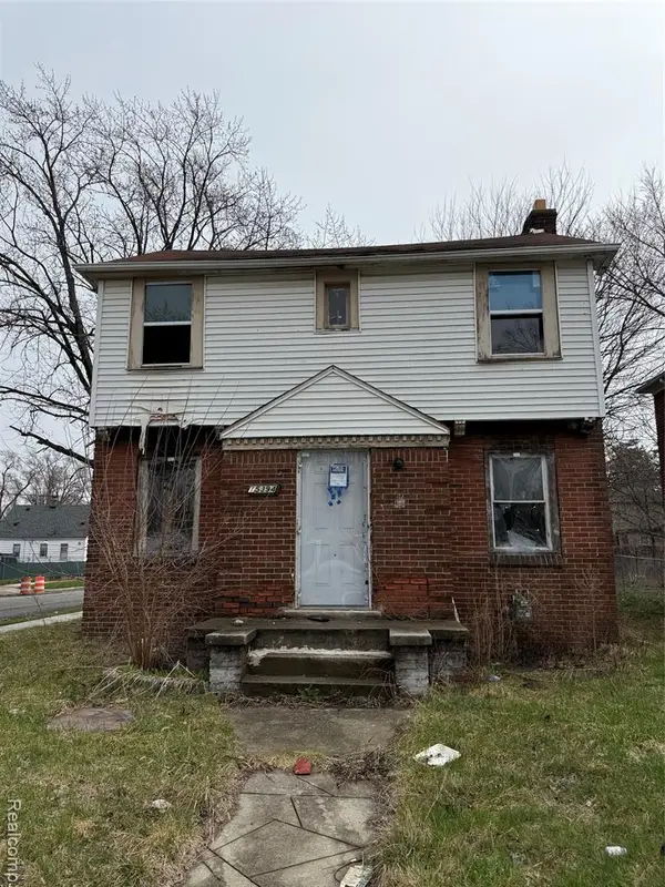 15394 Freeland, Detroit, MI 48227