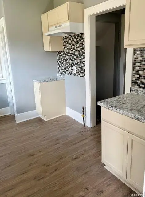 1601 Forest Hill, Flint, MI 48504 - #3