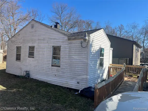 2154 27th, Port Huron, MI 48060