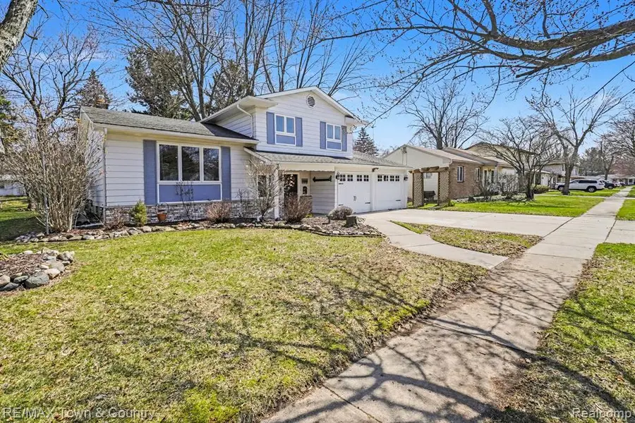 527 Spring, Flushing, MI 48433 - #2