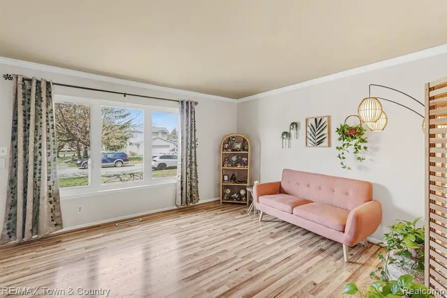 527 Spring, Flushing, MI 48433 - #3