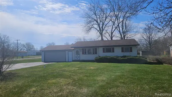 4439 Ryant, Flint, MI 