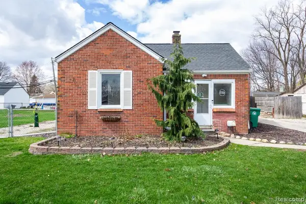1147 Harrison, Garden City, MI 48135