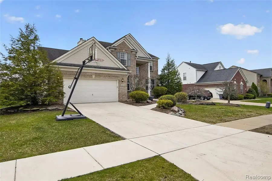 24623 Summer, Flat Rock, MI 48134 - #3