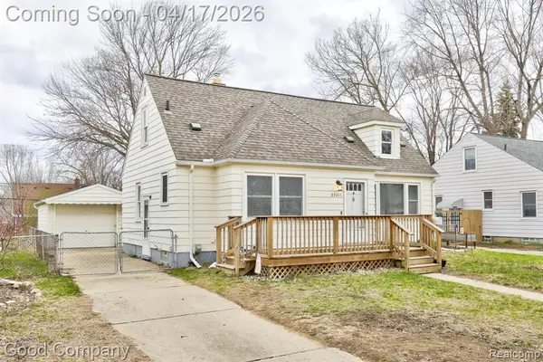 23211 Rensselaer, Oak Park, MI 48237
