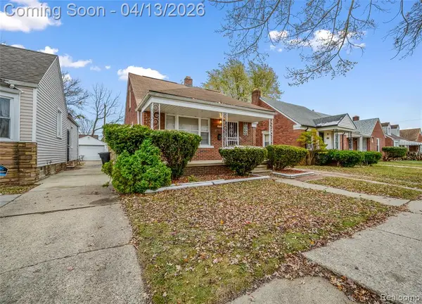 19730 Goulburn, Detroit, MI 48205