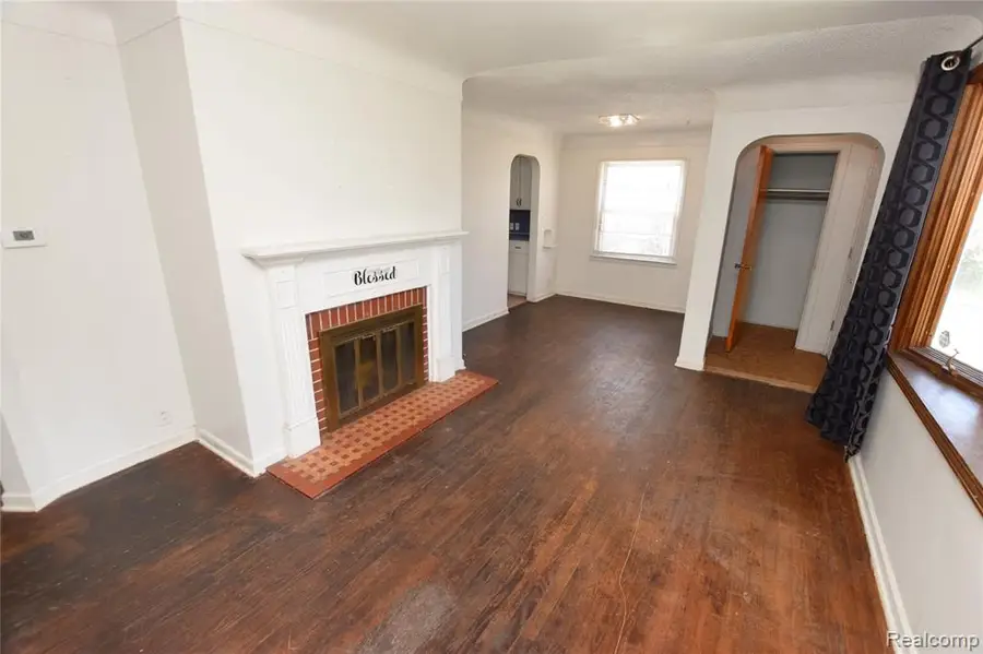 1801 Clement, Flint, MI 48504 - #2