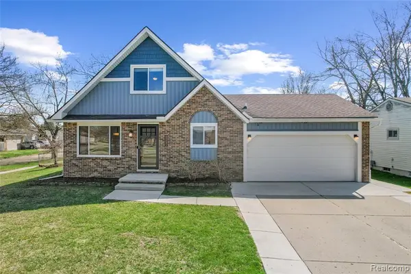 43685 Yorktown, Canton, MI 48188