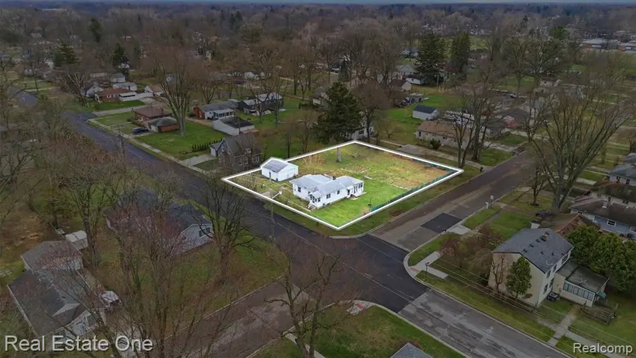 18318 Deering, Livonia, MI 48152 - #3