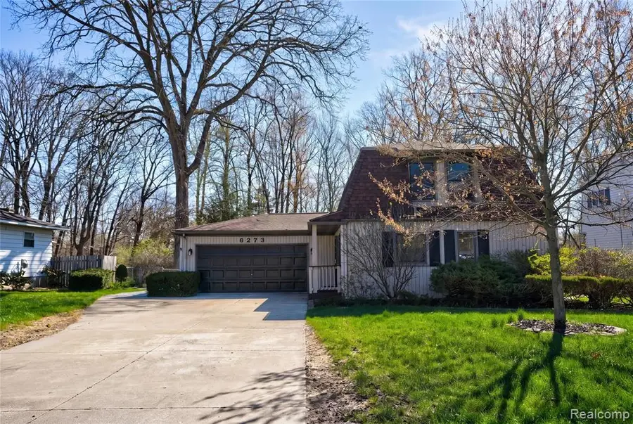 6273 Cold Spring, Grand Blanc, MI 48439 - #2