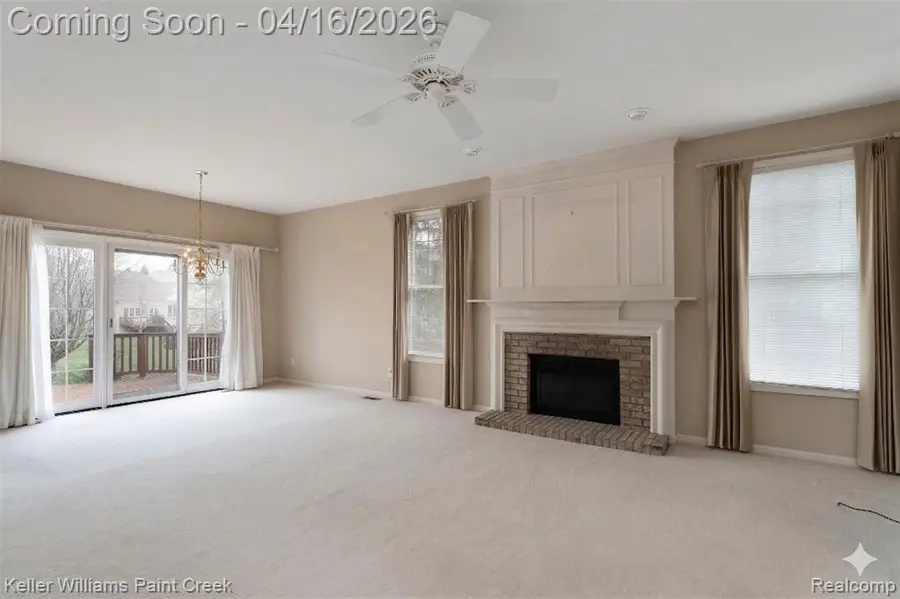 1685 Maple Creek, Rochester, MI 48306 - #2