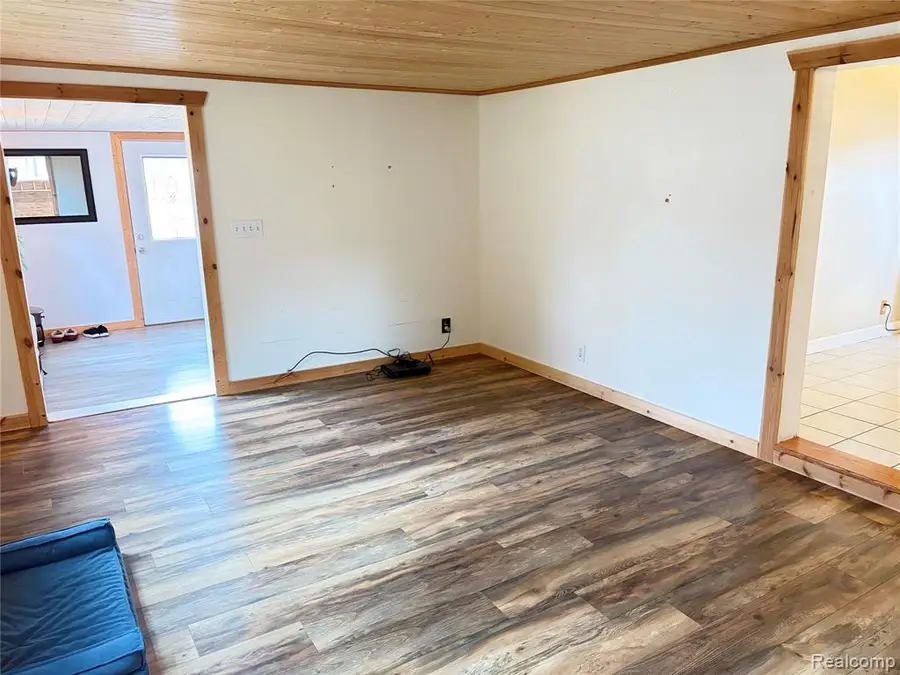 271 Hemlock, Gladwin, MI 48624 - #3