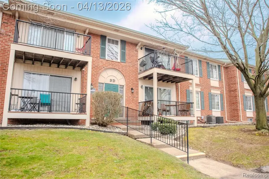 12025 Ina #98, Sterling Heights, MI 48312 - #2