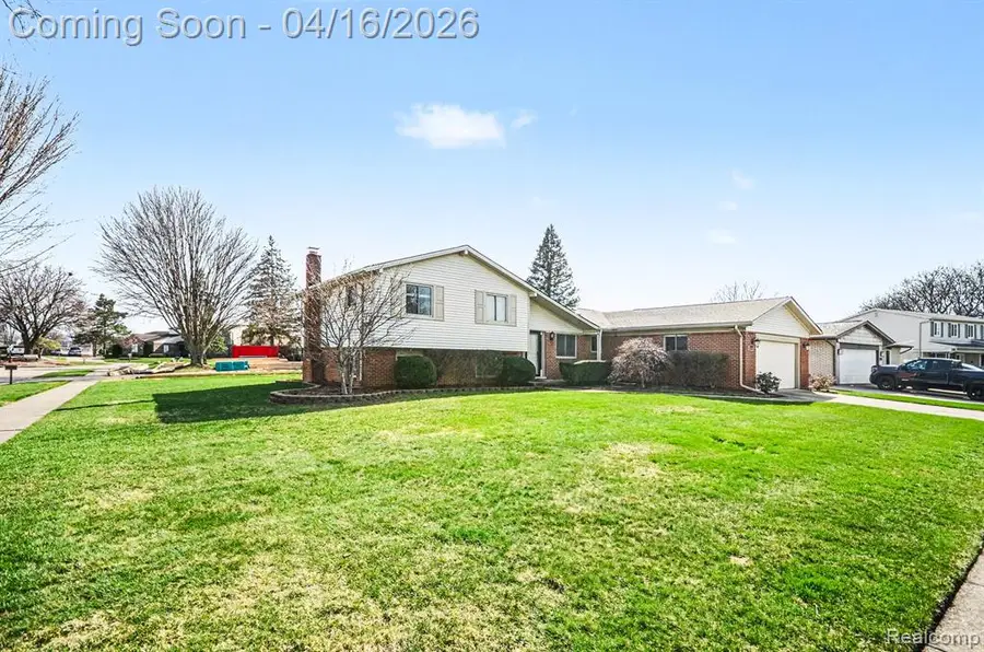 1838 Lyster, Troy, MI 48085 - #3