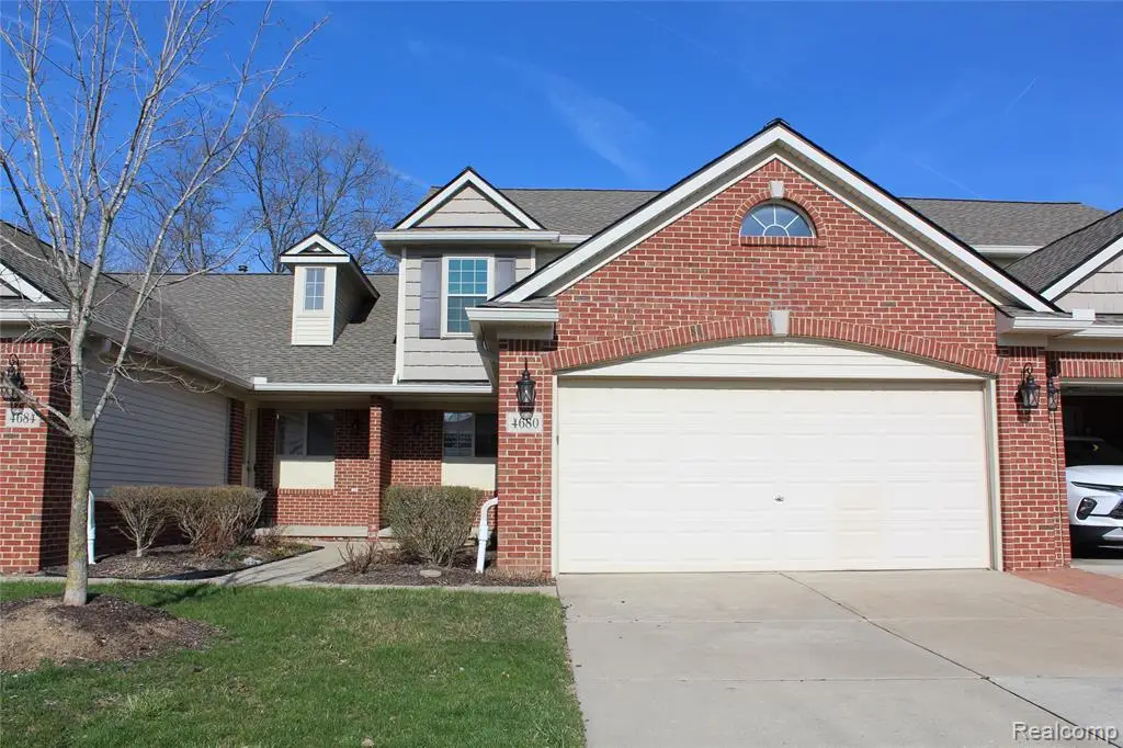 4680 Summer Ridge #42, Howell, MI 48843 - #1