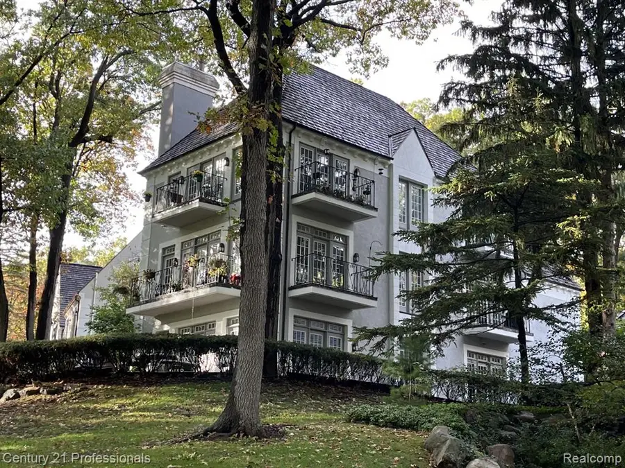 5423 Bristol Parke, Clarkston, MI 48348 - #2
