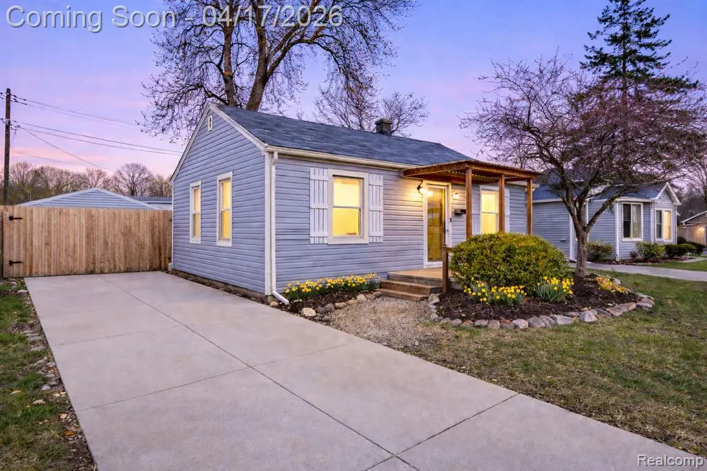 569 E Guthrie, Madison Heights, MI 48071 - #1