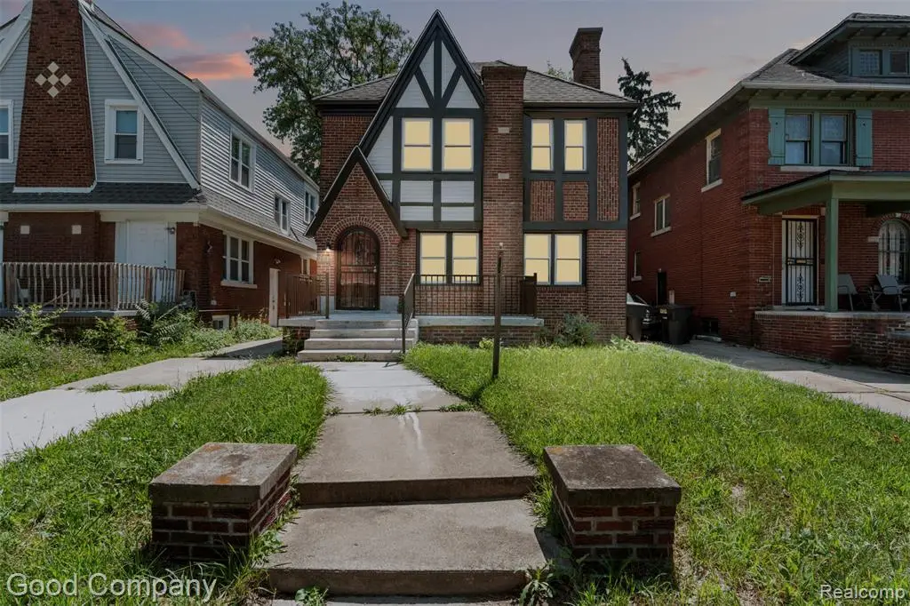 2717 Burlingame, Detroit, MI 48206 - #1
