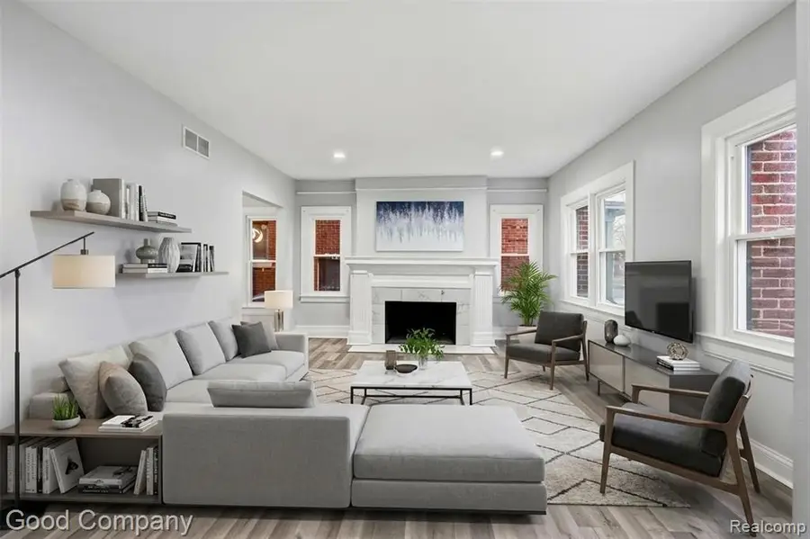 2717 Burlingame, Detroit, MI 48206 - #3