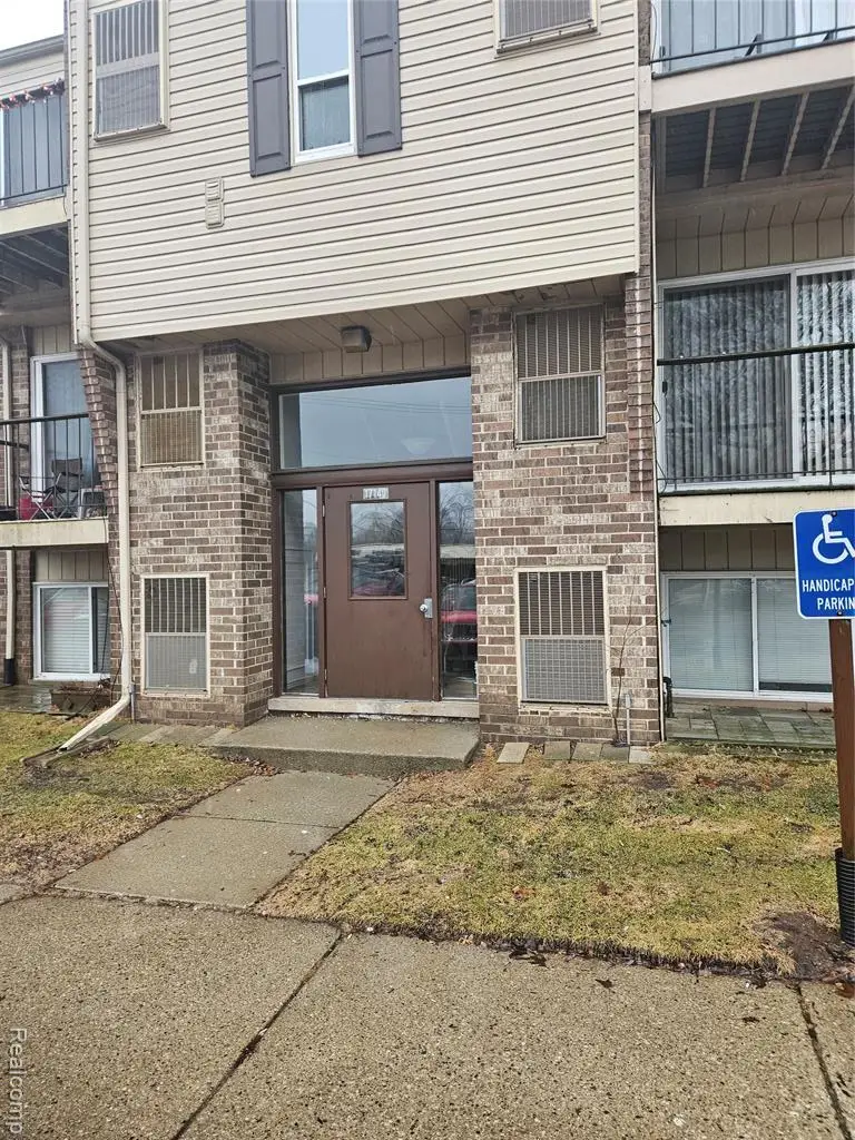 17140 Clinton River #17B, Clinton Township, MI 48038 - #1