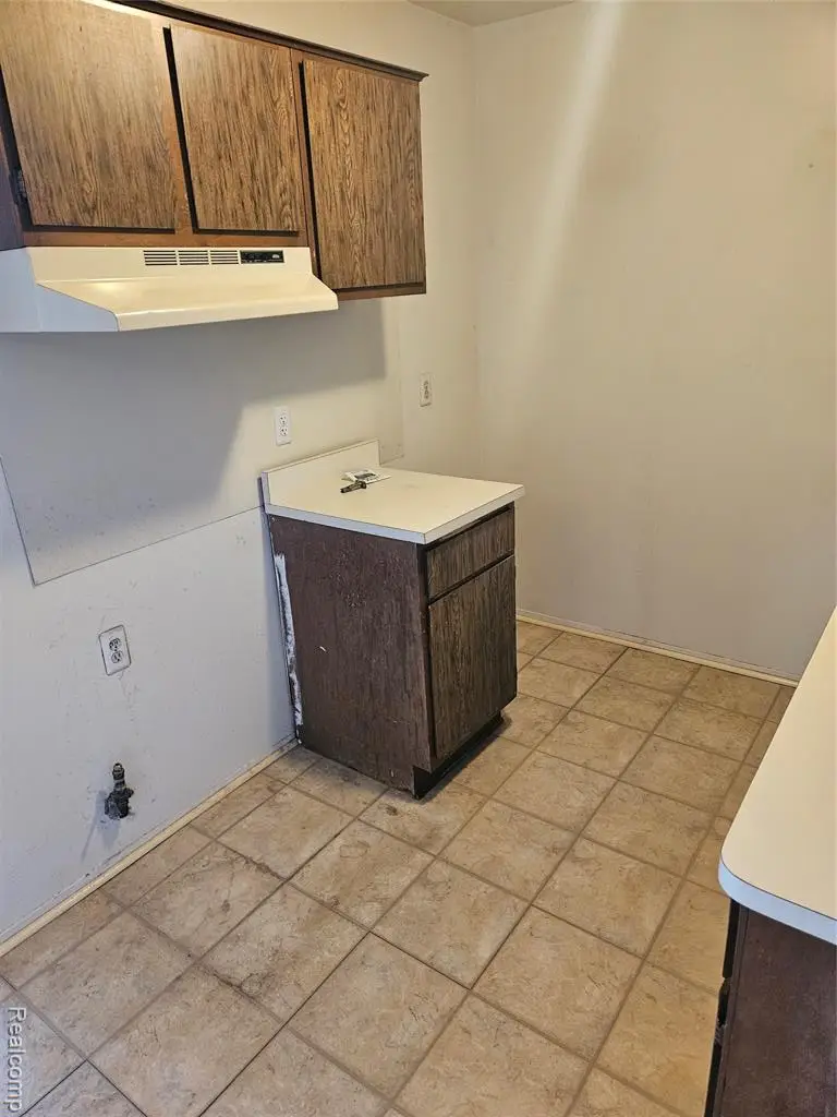 17140 Clinton River #17B, Clinton Township, MI 48038 - #3