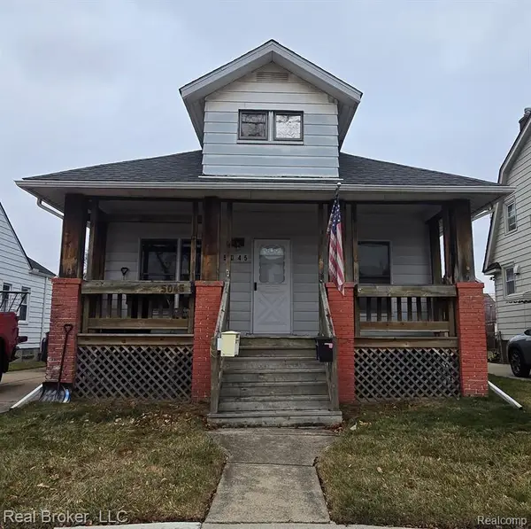 5045 Kenilworth, Dearborn, MI 48126
