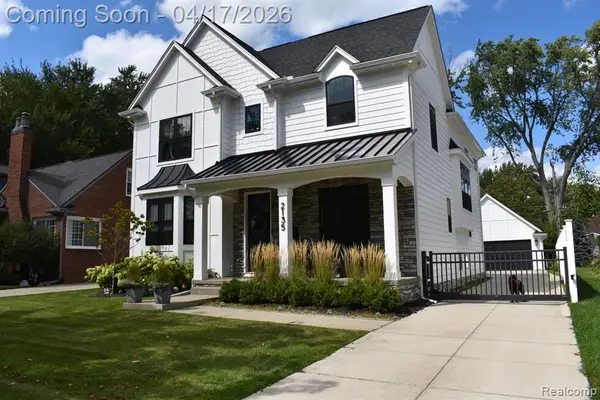 2135 Manchester, Birmingham, MI 48009