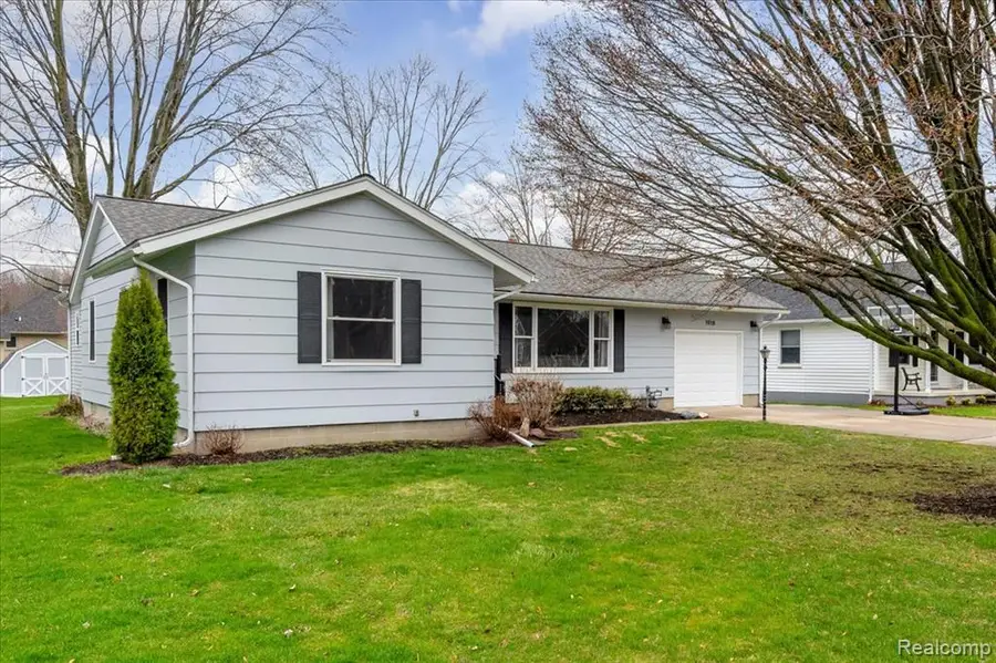 1918 Vine Stree Vine, Saint Clair, MI 48079 - #3