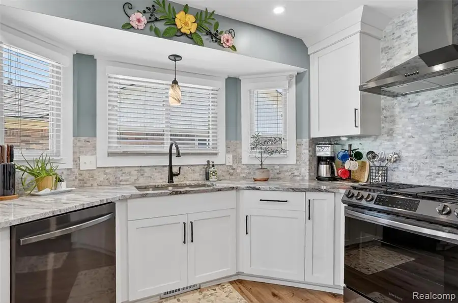 20755 Cannon, Clinton Township, MI 48038 - #3